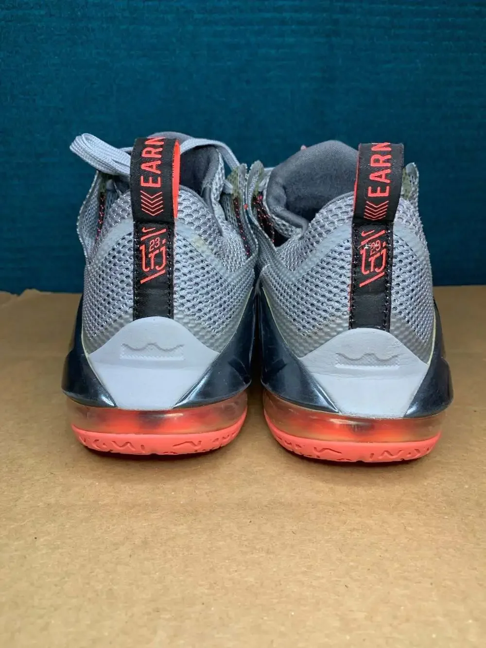 Nike LeBron 12 Low Earned Men Size 11.5